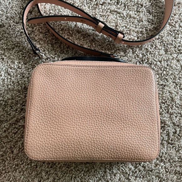 Marc Jacobs - The Box Leather Crossbody *Pre-Loved* - Picture 3 of 12